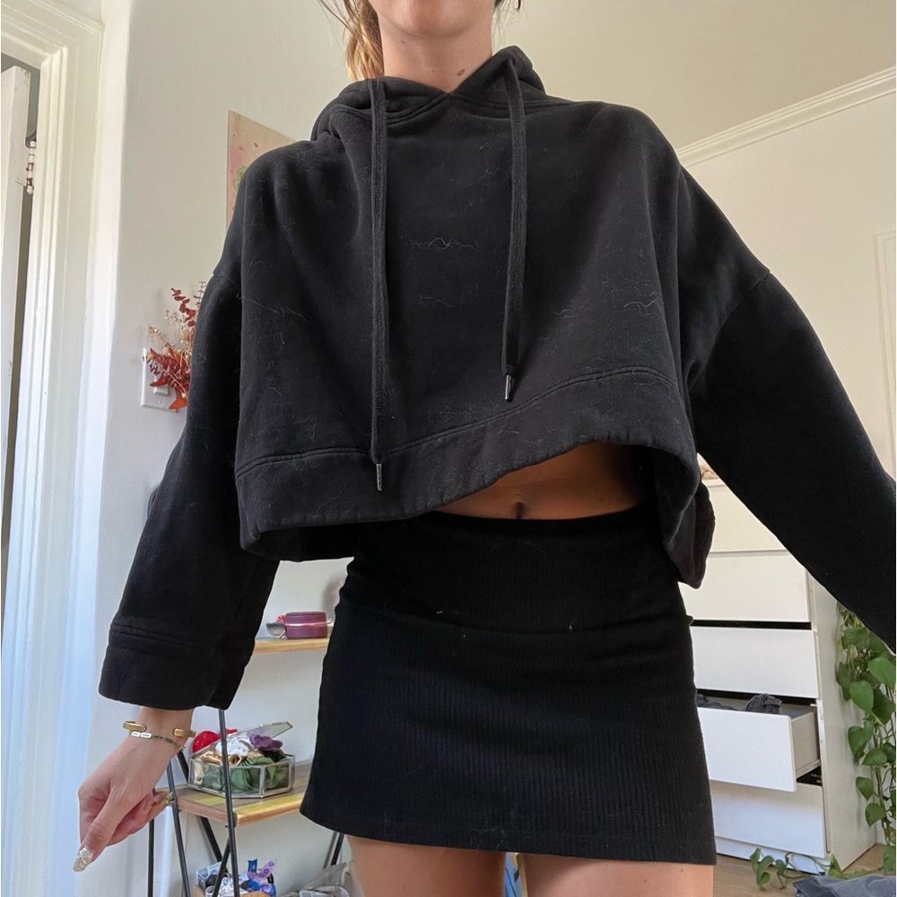 Black cropped hoodie with a drawstring hood - super comfy and cute!
